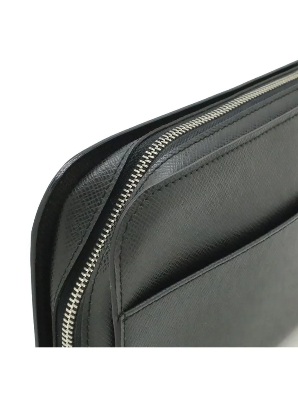 Louis Vuitton Taiga Baikal Clutch Handbag Ardoise Black